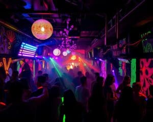 Discotheekuitje naar een ondergrondse club met themafeesten